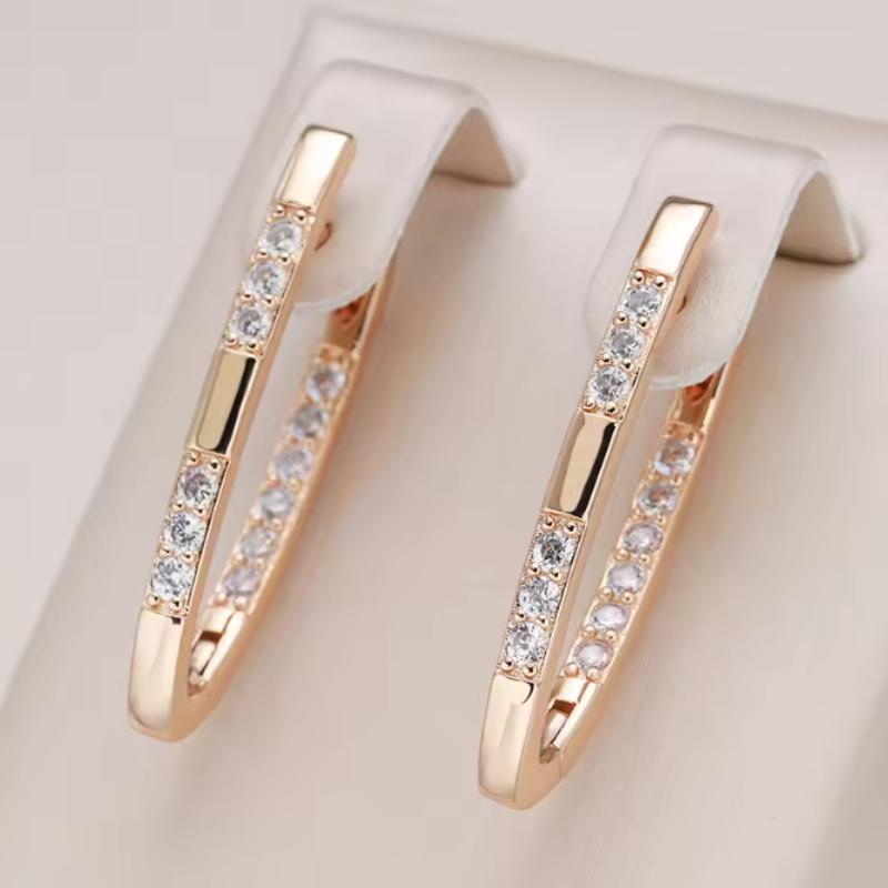 

New Sparkling Zircon Geometric Pendant Earrings, A Fashionable Zircon Gift Suitable for Women s Daily Wear