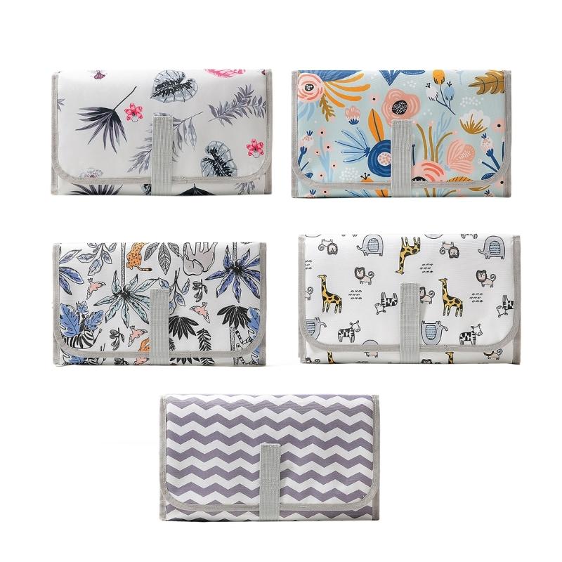 Travel Friendly Infant Changing Mat Super Absorbent Watertight Baby Diaper Changing Pad Multifunction Mom Bag for Pram