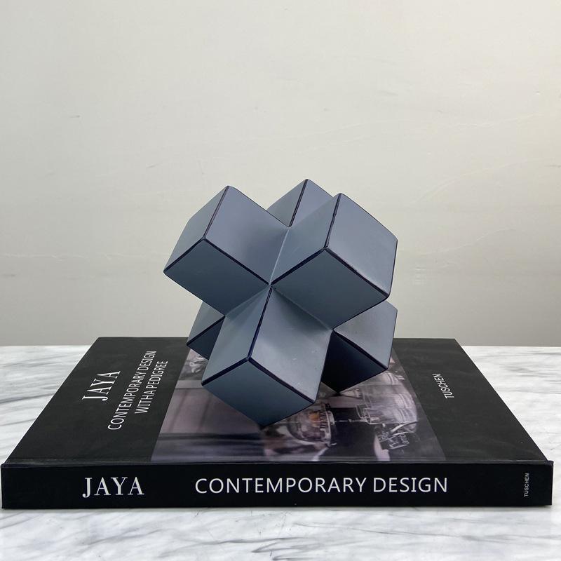 Moderní jednoduchý evropský styl, lehký luxusní bílý modrý pryskyřičný kříž, ozdoba, model domu, prodejní kancelář, měkká dekorace