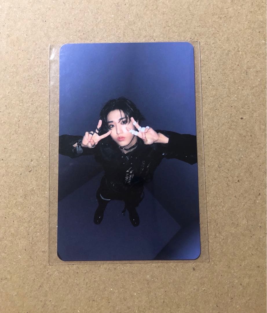 

[USED] Last one Han Stray Kids Giant Enclosed First Edition B