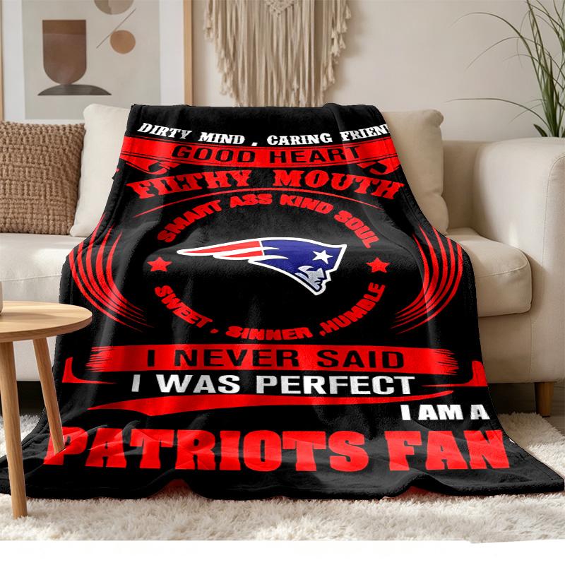 New England Patriots Soft and Comfortable Flannel Suitable for Sofas Living Rooms Outdoor Camping Travel and Also Makes a Great Anniversary Gif