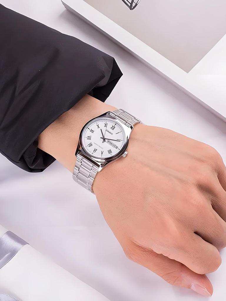 Casio Stainless Steel Strap, White Dial, Men's Quartz Watch with Date MTP-V006D-7B