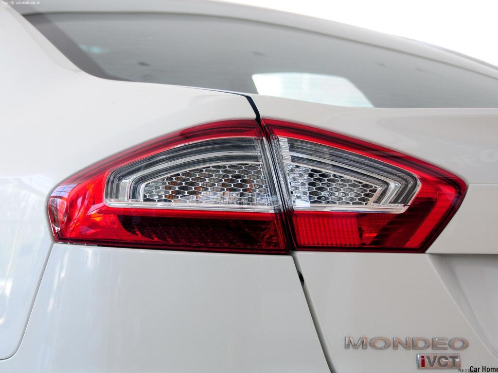 Kompatibel mit Ford Mondeo 2011-2013 Rückleuchte, Brems- und Blinkerlichteinheit