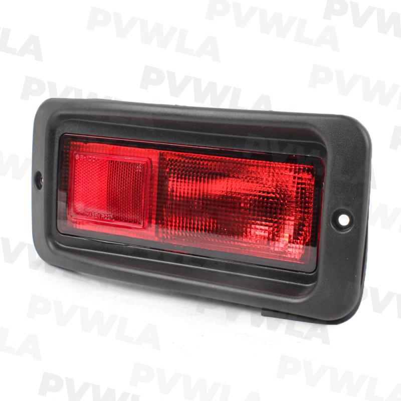 For Mitsubishi Pajero MONTERO Sport 1999 2000 2001 2002 2003 2004 2005 2006 2007 2008 Right Side Rear Bumper Reflector Light
