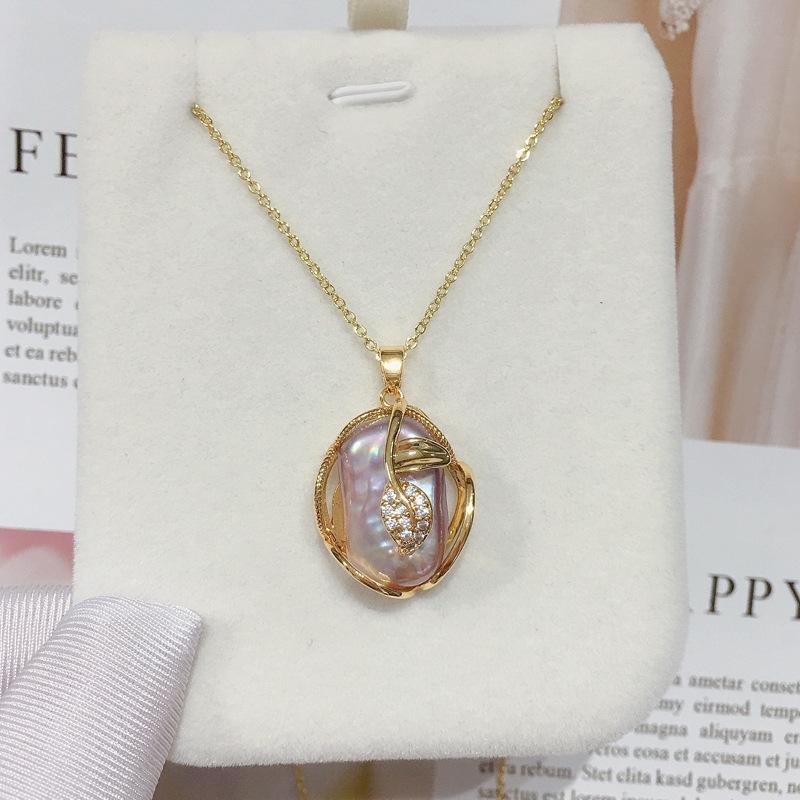 Natural Freshwater Pearl Baroque Pearl Pendant New Necklace