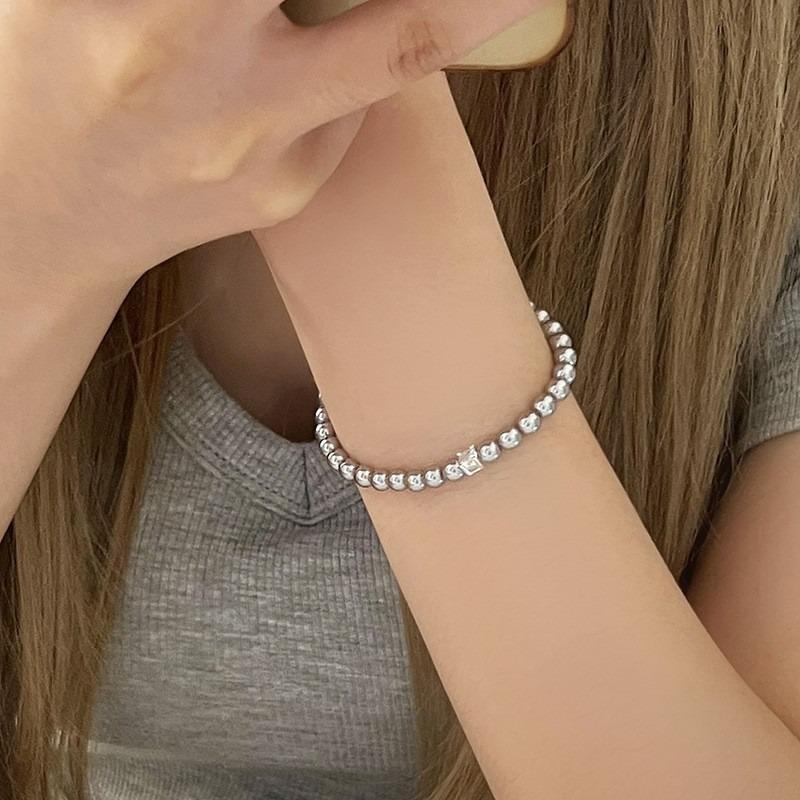 Bracelet Perle Irregulière Forme Spéciale Française Bracelet Femmes Niche Luxe Léger Exquis Doré Demi-Bracelet Bracelet Accessoires