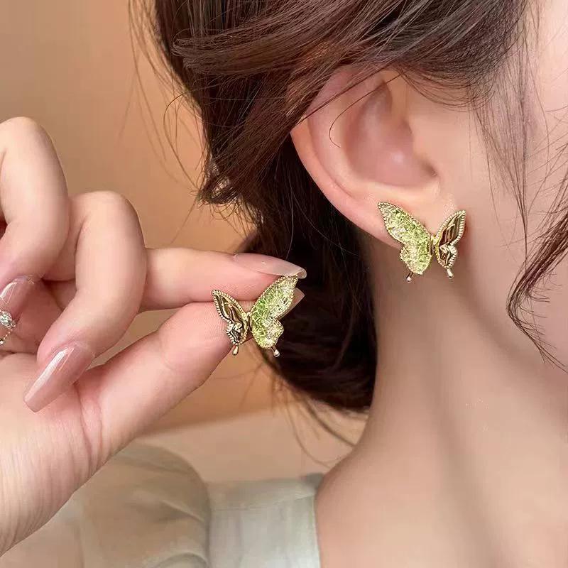Silver Needle Dongdaemun Fresh Colorful Earrings - Simple, Versatile, Luxury Studs with a High-End Sense