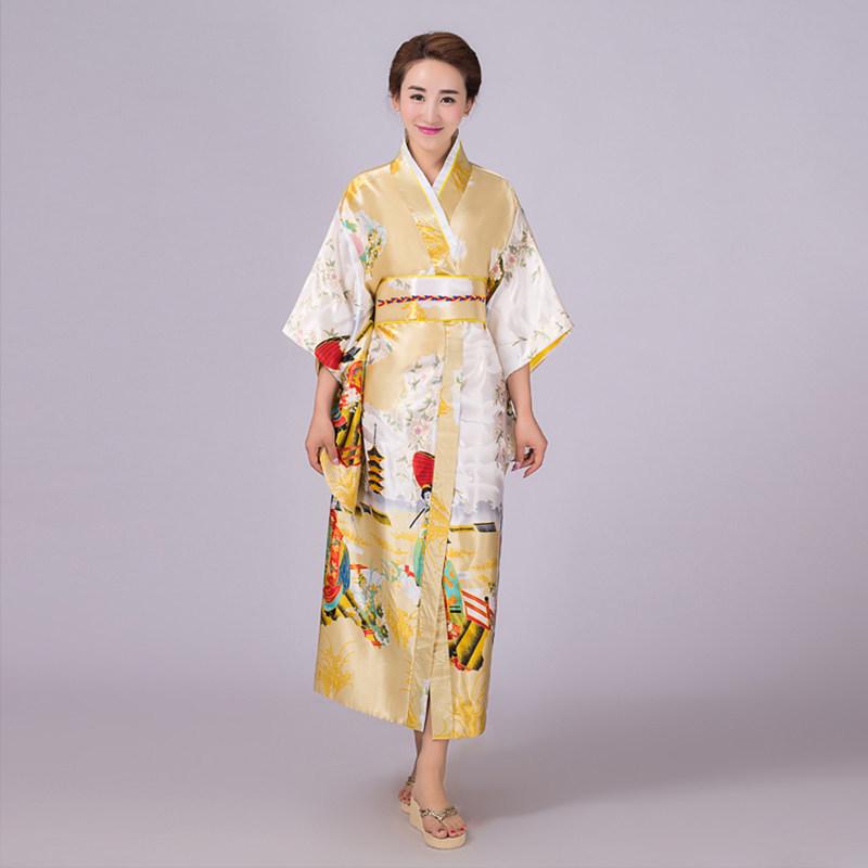 Vintage japonské kimono pro fotografování a scénické vystoupení