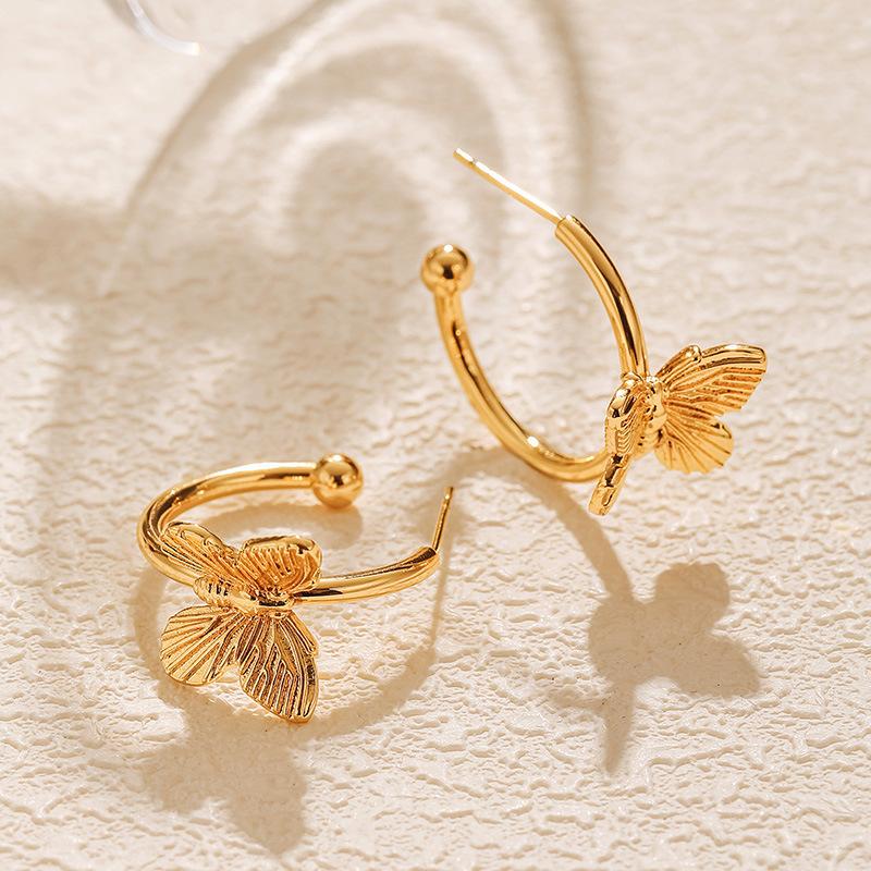 Simple C Shaped 18k Gold Plated Copper Butterfly Animal Stud Earrings For Women