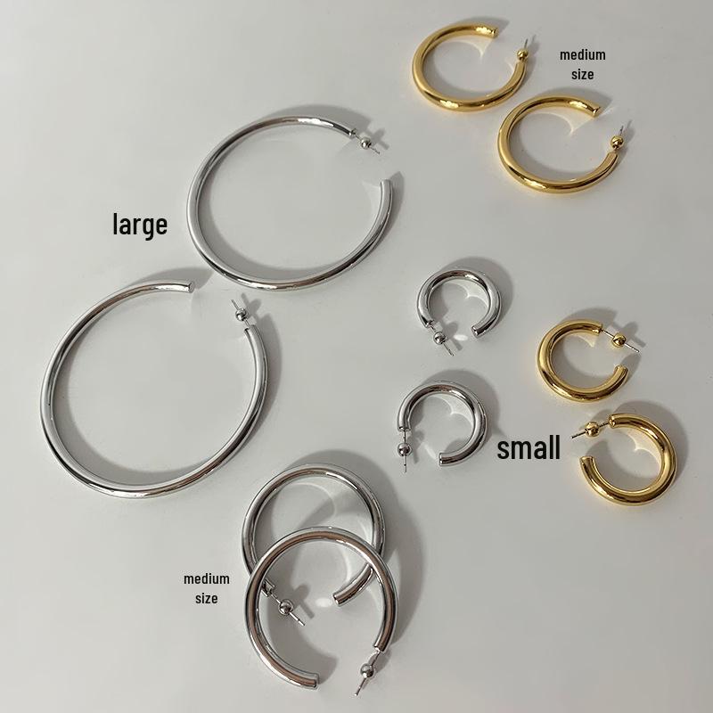 2024 European & American Minimalist Gold-Tone C-Shaped Hoop Earrings for Women