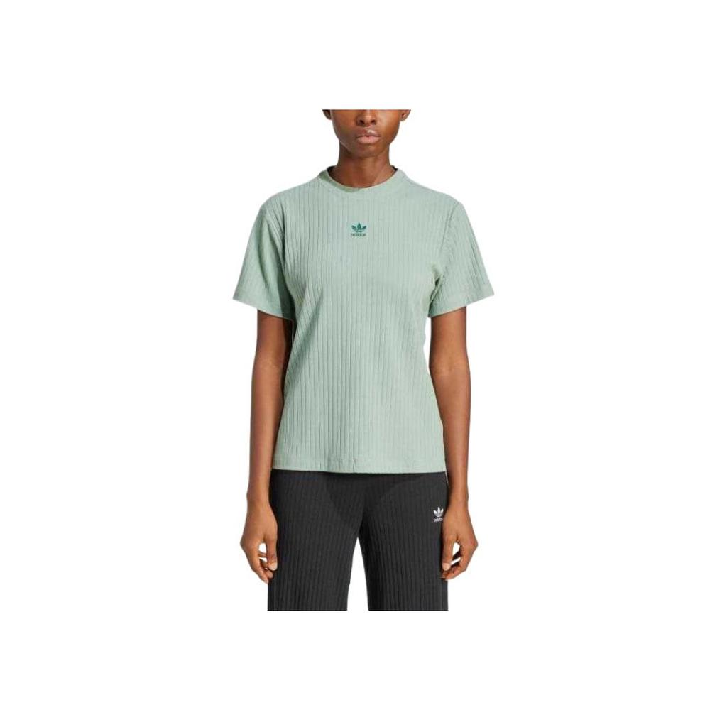 adidas Originals Essentials Μονόχρωμο Μπλουζάκι με Στρογγυλή Λαιμόκοψη και Κοντά Μανίκια Κανονικής Γραμμής Γυναικεία Τοπ Πράσινο JD1490
