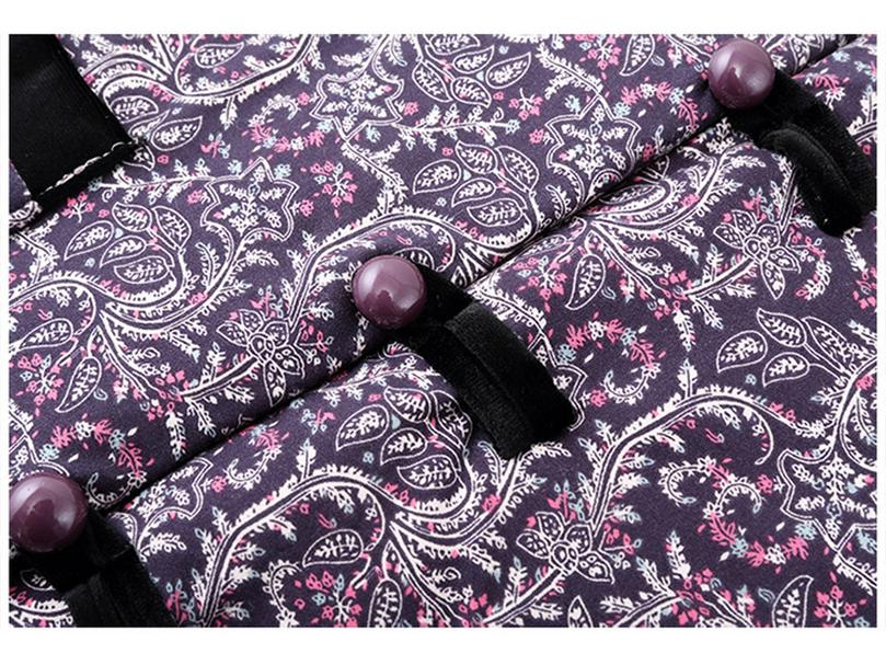 Elegant Chinese-Style Cotton Jacket for Middle-Aged Women: Stand Collar & Frog Buttons, Perfect for Autumn/Winter.