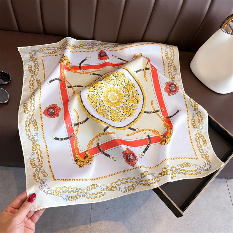 New Chain Simulation Silk Printing Silk Scarf Square Scarf High-end Shawl Sunscreen Neck Small Square Scarf Headscarf Women