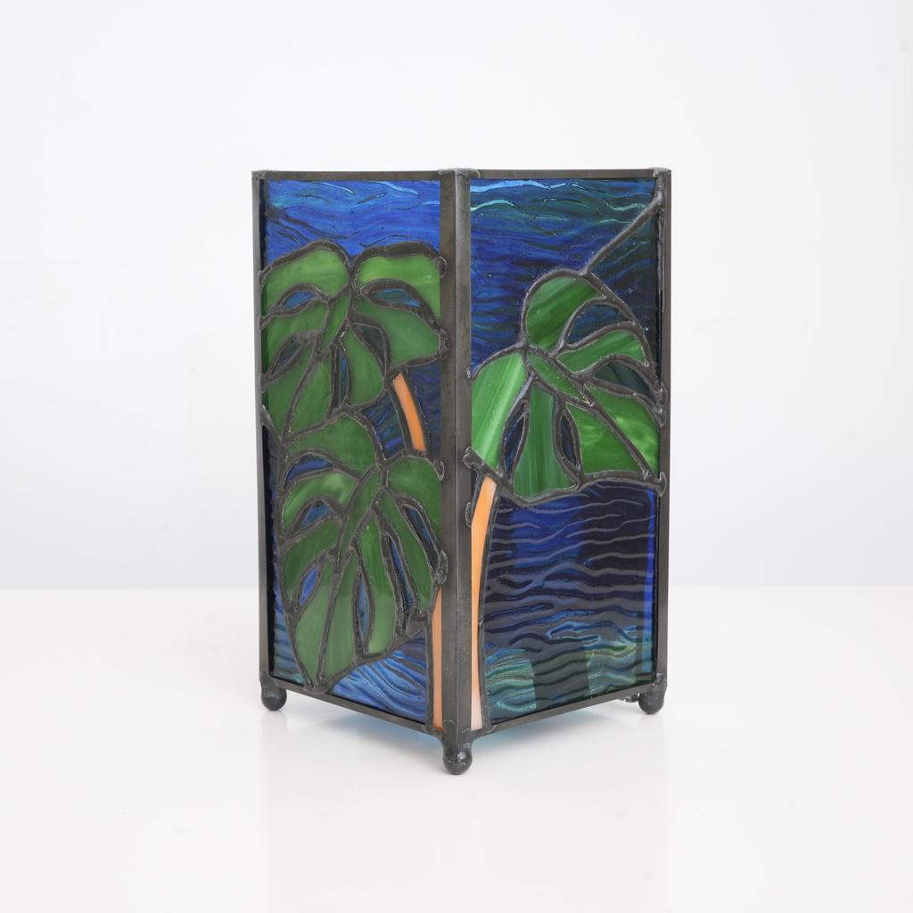 Mosaic Colored Glass Bedside Table Lamp for Bedroom, Small Night Light, Stained Glass Desk Lamp for Halloween and Christmas Gift