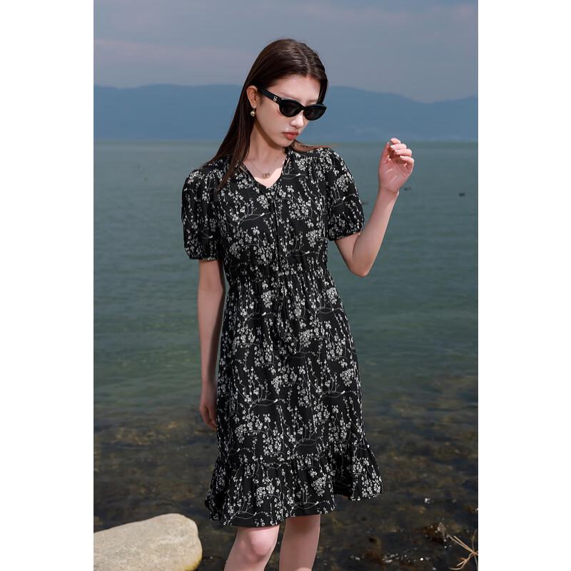 

Sancai Ruochao Plus Size V-Neck Floral Short Sleeve Dress L 165/92B