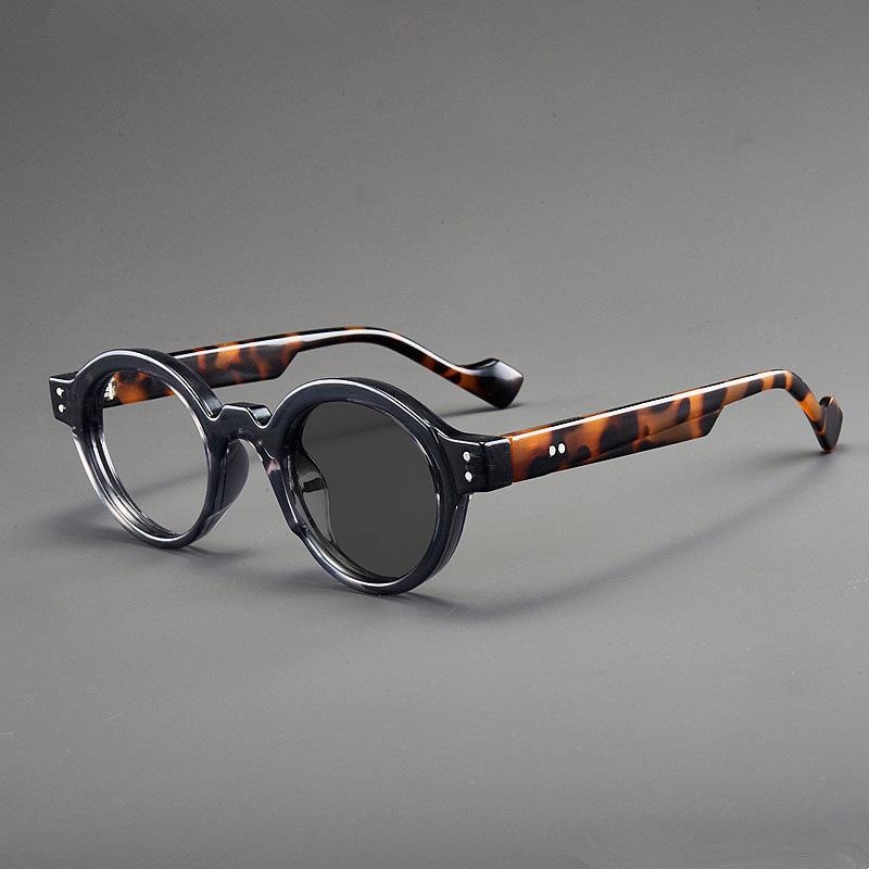 Retro Thick Round Mirror Frame Photochromic Presbyopia Glasses Women and Men Fashion HD Anti Blue Light Eyeglasses 0 To +4.0