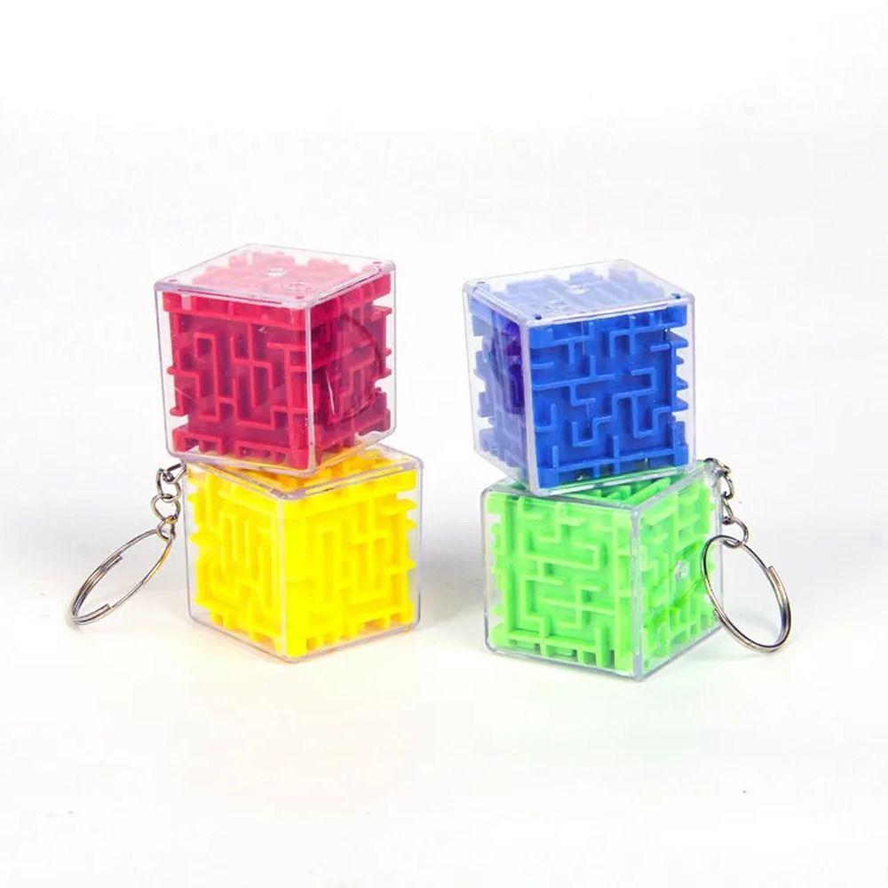 Intelligence Maze Toys Keyring Six-sided Rolling Ball Keychain 3D Maze Keychain Party Favors