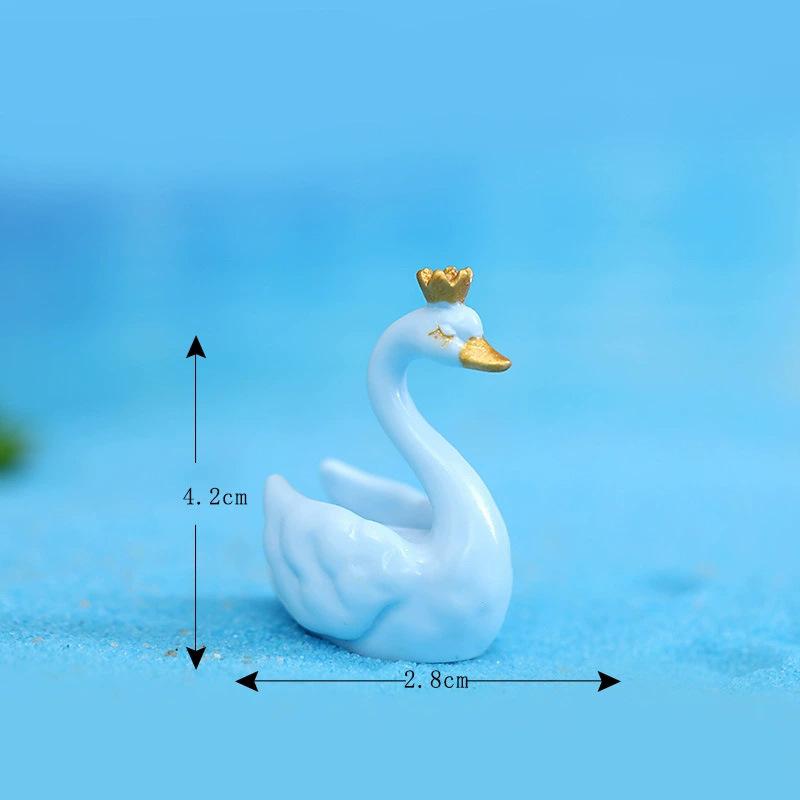 Mikro-landskap Små ornamenter Søte tegneserie svaner Mikro-landskap Små ornamenter Resin-tilbehør