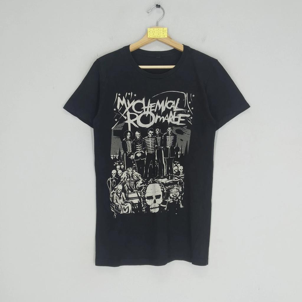 Vintage Y2K My Chemical Romance Gothics Punk Rock Music Tee Size S