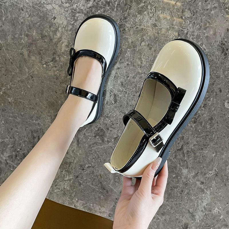 Fashion Woman Flats Japanese Style Lolita Cute White Mary Jane Gothic with Bow Shoes for Women Kawaii On Sale Elegant and Fashionable L