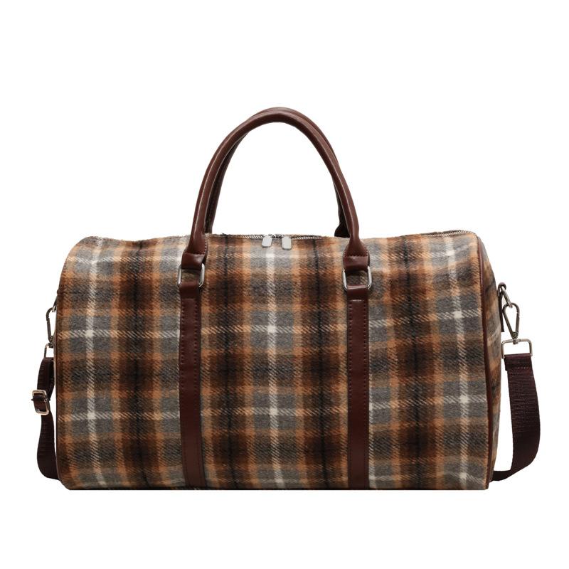 Fashionable and Retro Checkered Hand-held Travel Bag with Contrasting Colors for Women and A Home Clothing Storage Bag