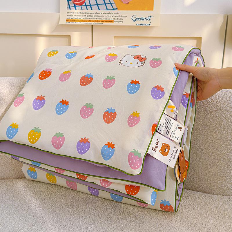 Washable Cotton Double Gauze Cartoon Summer Quilt for Mother and Baby - Soft, Fresh, and Thin Air Conditioning Blanket