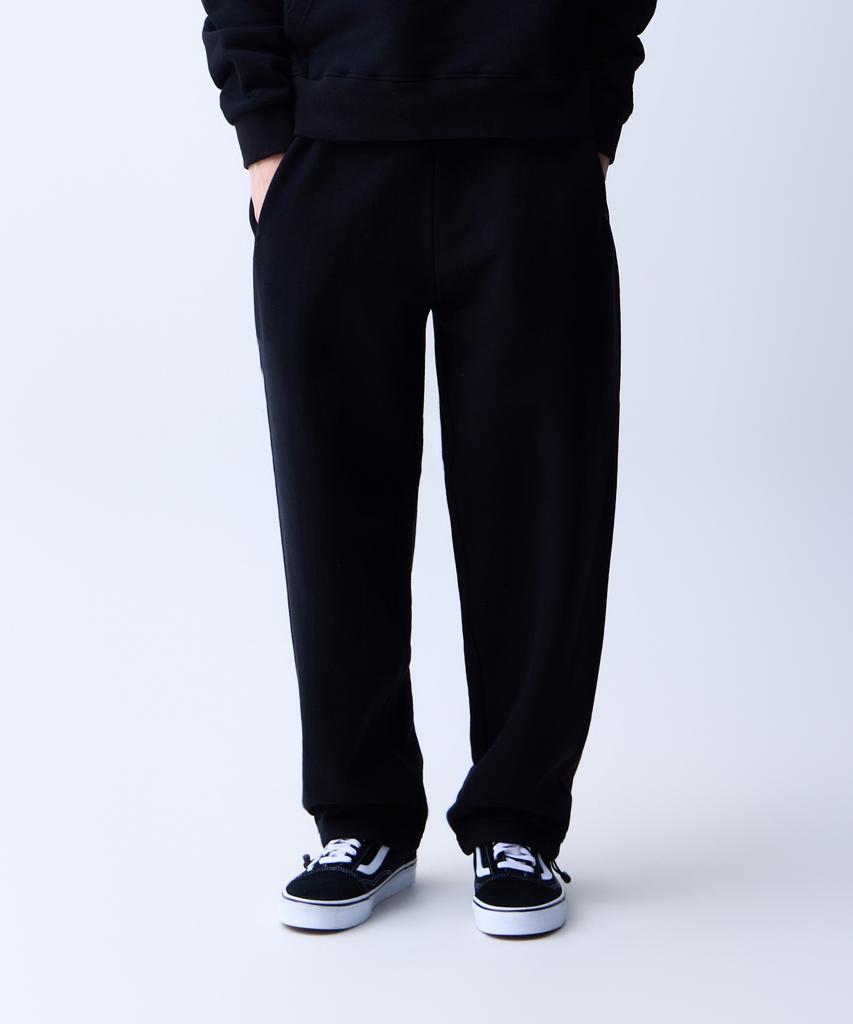 ADERNM Essential Sweat Pants (Black)