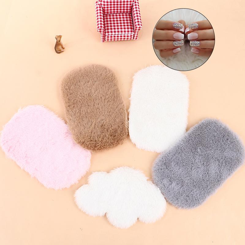 1Pcs/2Pcs Nail Photo Background MIni White/Grey/Pink Practice Cushion Foldable Hand Rest Pad Nail Equipment Soft Fur Nail Mat