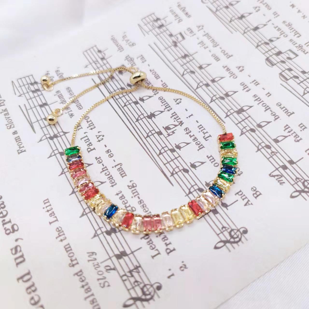 

**Регулируемый роскошный браслет с цирконом в форме сердца Douyin**