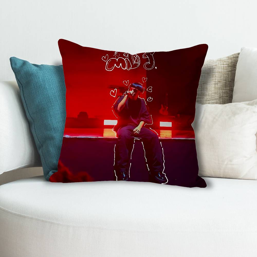 MMilo J La Vida Era Mas Corta Celebrity Merchandise AllMatch Printed Pillow Case Sofa Car Office Room Decoration Protector