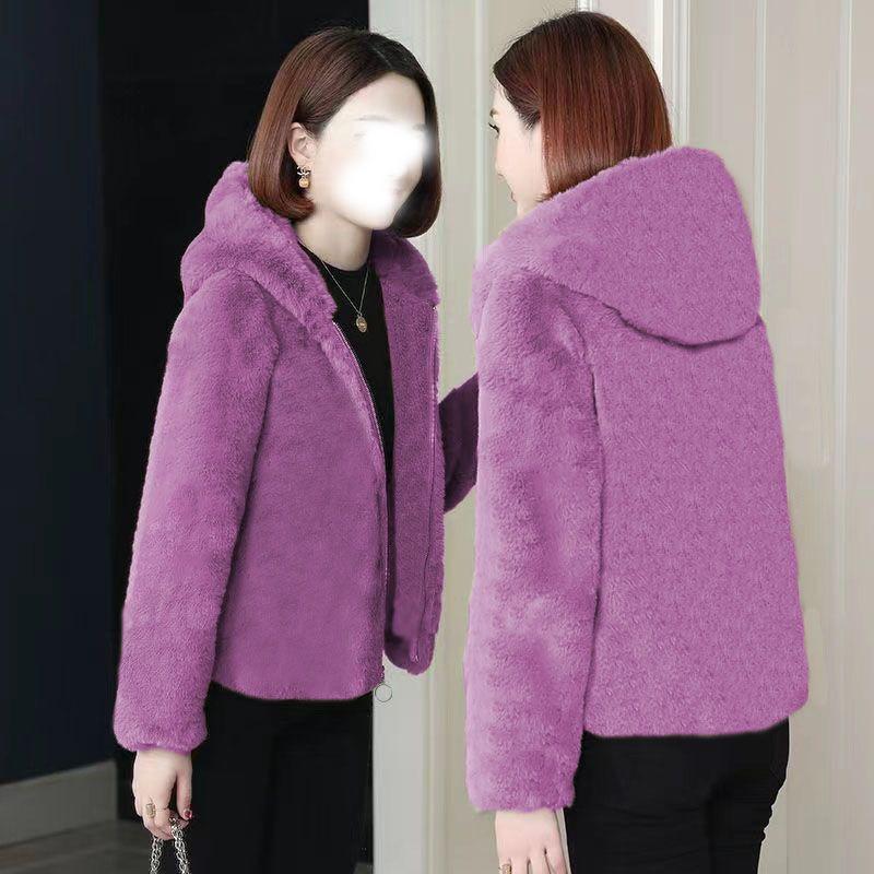 Fattened plus size women's clothing in autumn and winter, fat mm double-sided plush sweater, plush and thickened fleece jacket for women