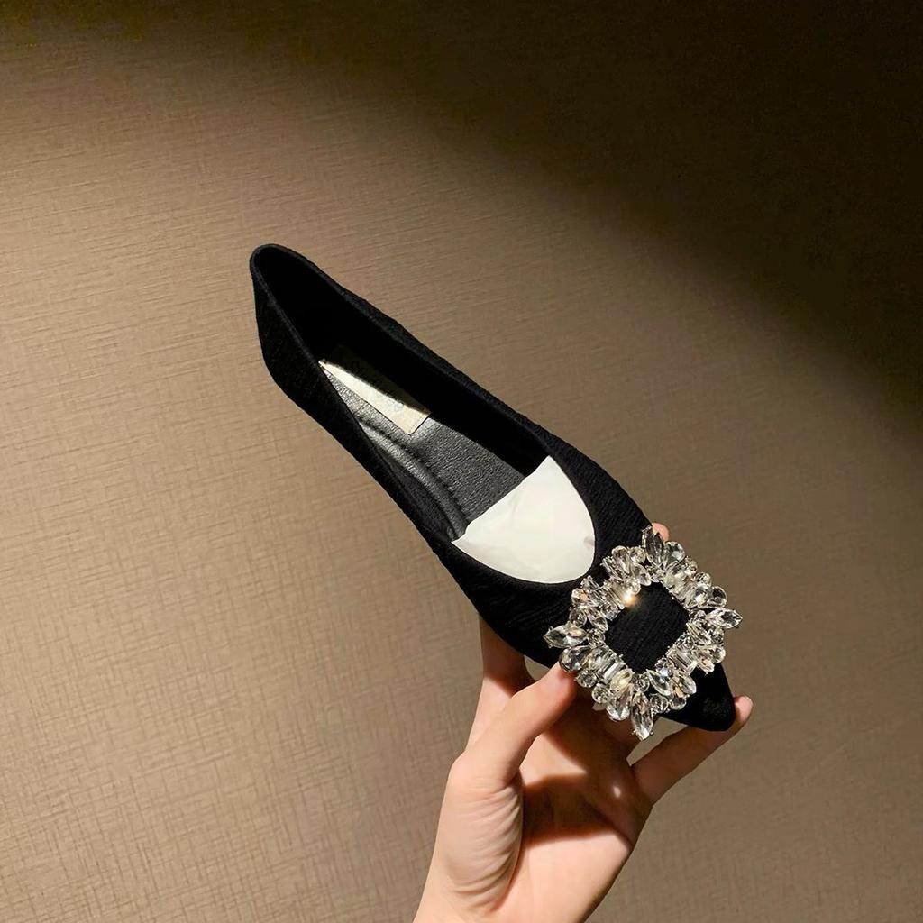 Pointed fashion single shoes women's 2025 new flat bottom shallow mouth low heel soft surface rhinestone Doudou shoes evening breeze gentle shoes