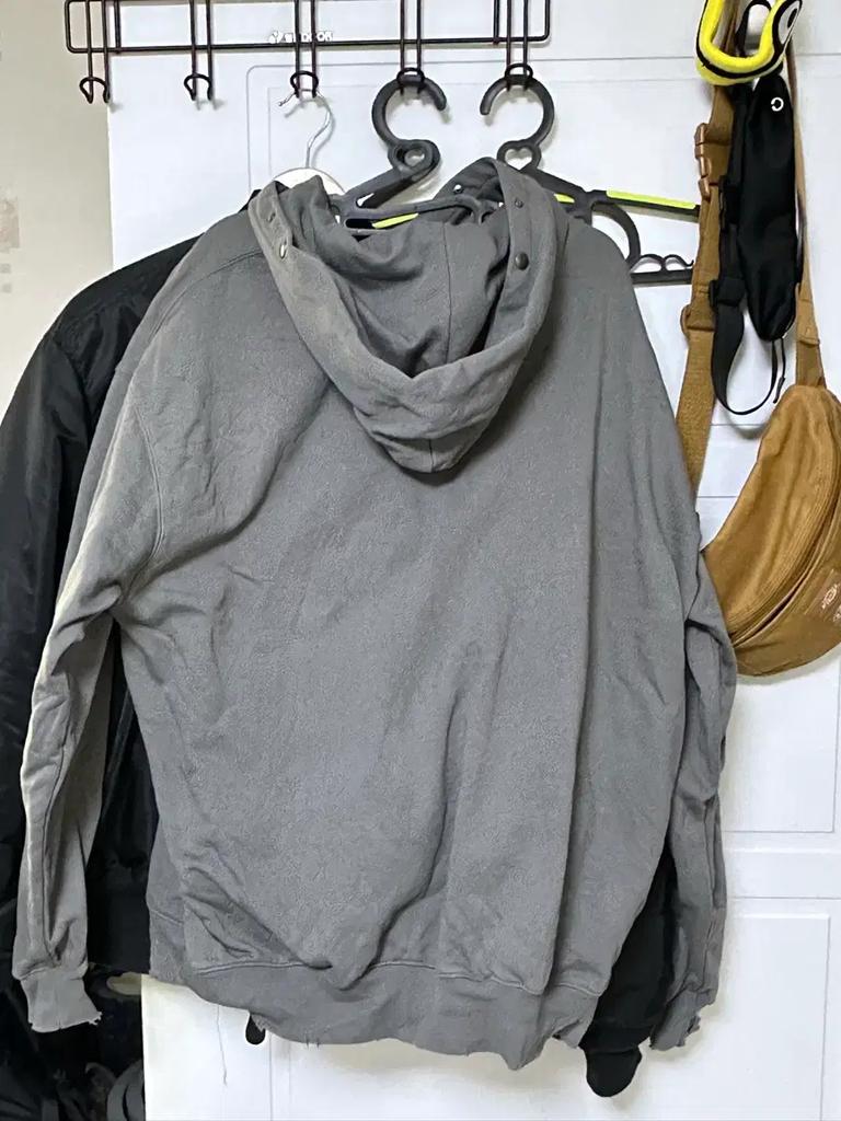 Oficiální prodej zápasového jídla a čaje LE SSERAFIM. Použitý