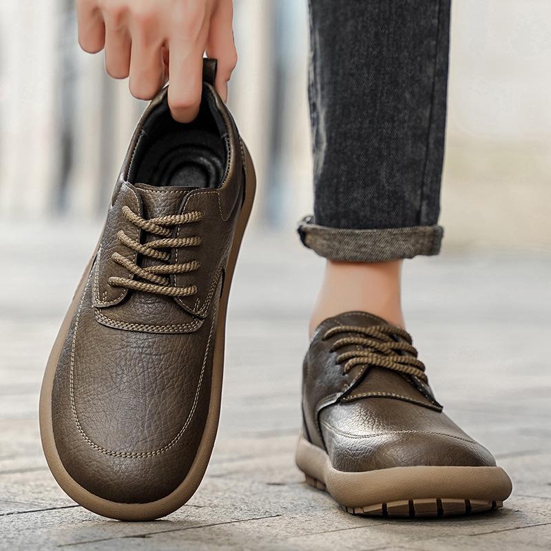 Men's Wide Head Leather Slip-on Retro Casual Shoes
