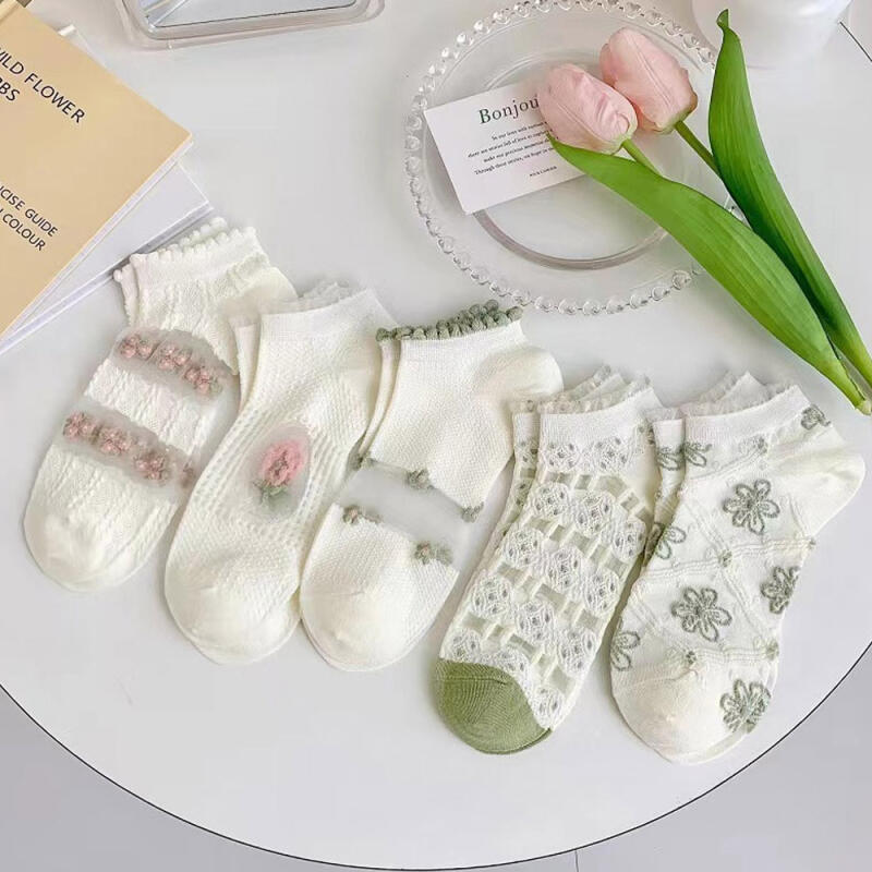 Female Character Non-Compression Socks Set Sock Collection 05. Linvel