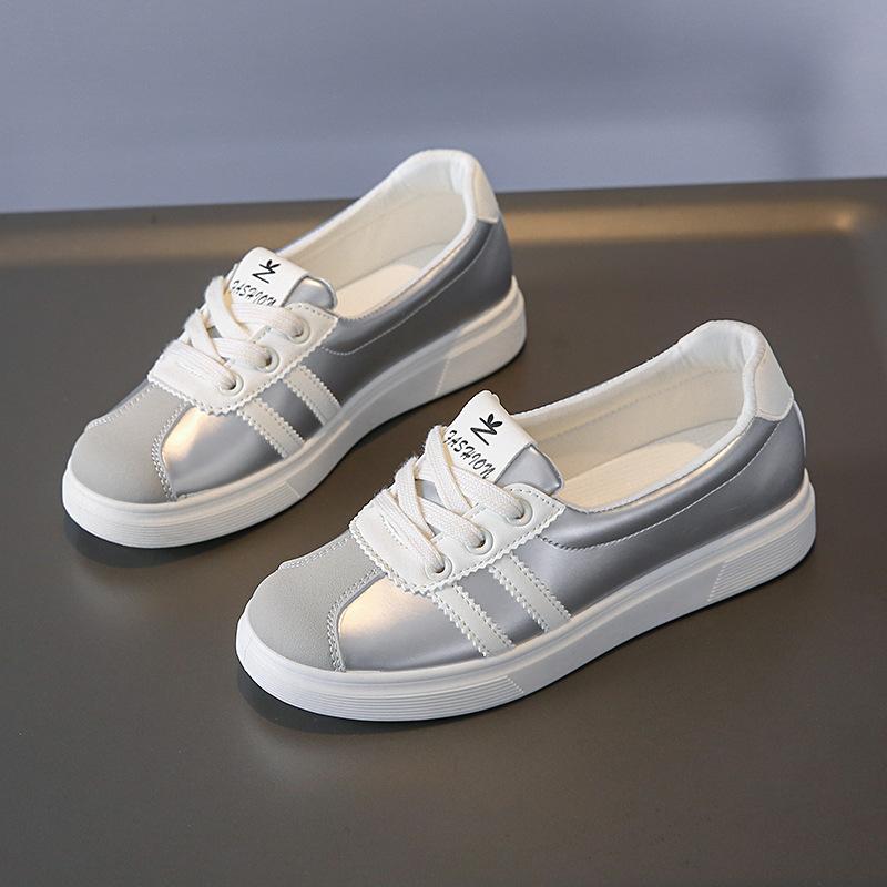 ins Korean version of flat shoes women's summer new versatile student breathable sports board shoes popular casual women's shoes Q65