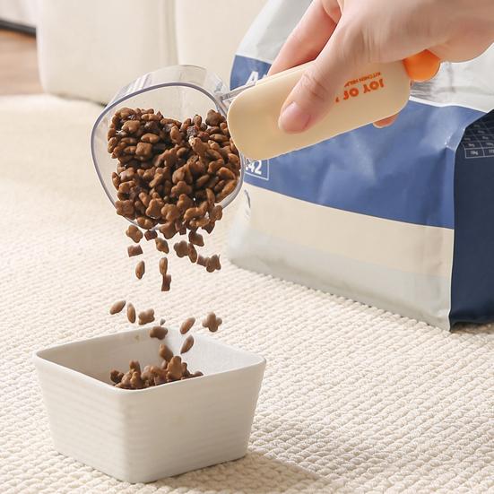 Rice Scoop with Sealing Clip Large Kitchen Measuring Spoon for Flour Grains Food-Grade Plastic Kitchen Scoop for Cereal Containers Pantry Organization