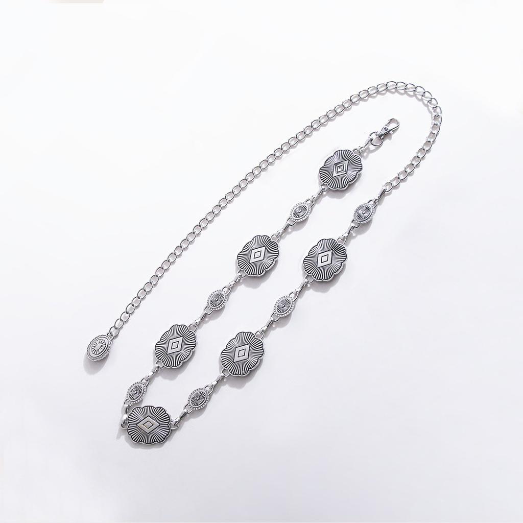 Women's Exquisite Carving Palace Style Heavy Metal Waist Chain Retro Fashionable Dress Text Geometric Belt