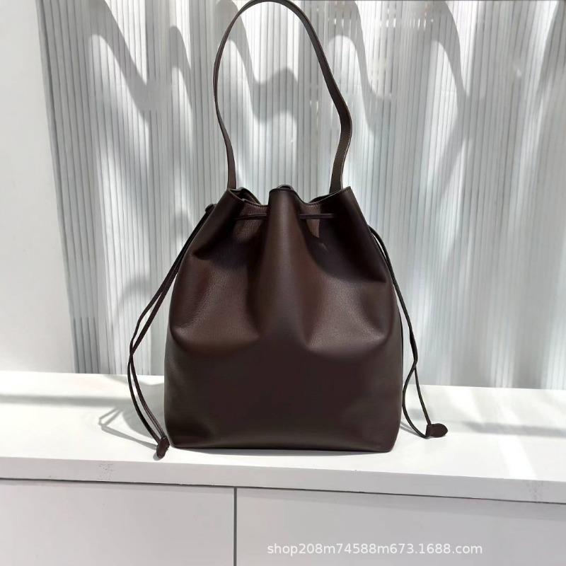 

Кожаная сумка-ведро женская новая модная сумка-тоут на кулиске из импортной телячьей кожи и овчины, универсальная женская сумка для通勤 30*37*18cm темно-коричневого