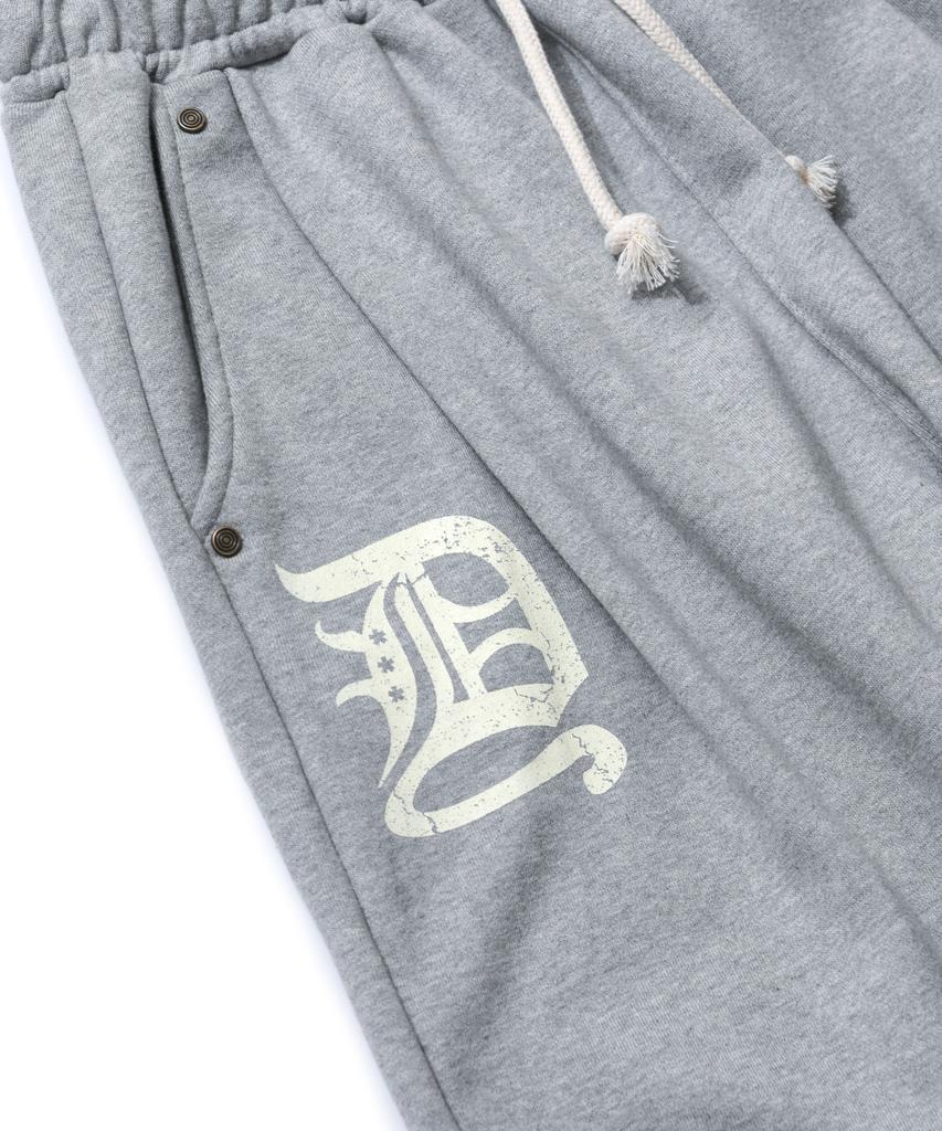 AMOU D-Star One Tuck Sweat Pants Gray