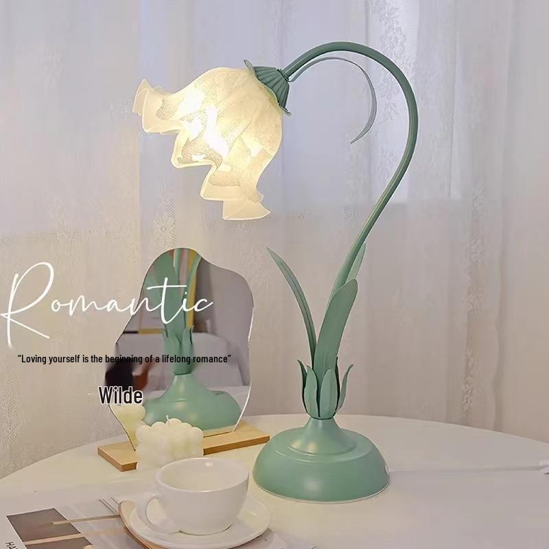 Романтичная Пасторальная Цветочная Светодиодная Прикроватная Лампа с Атмосферным Освещением