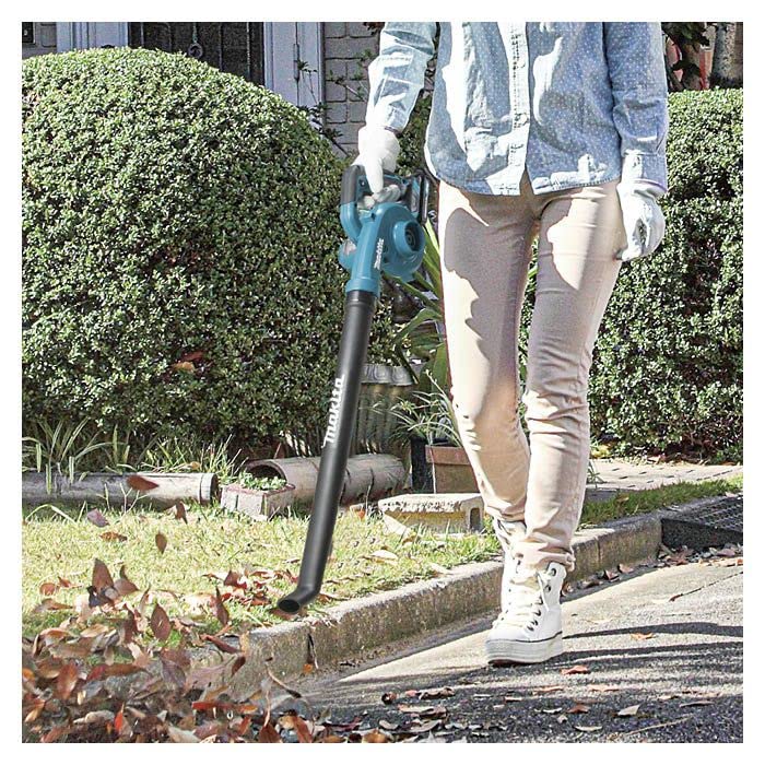 Makita 18-V-Akku-Gebläse-Set, Ladegerät BL1860B, Gartendüse, Werkzeugtasche, Schutzbrille, Arbeitshandschuhe, Gebläse, Laubbläser, Autowaschanlage, Reinigung