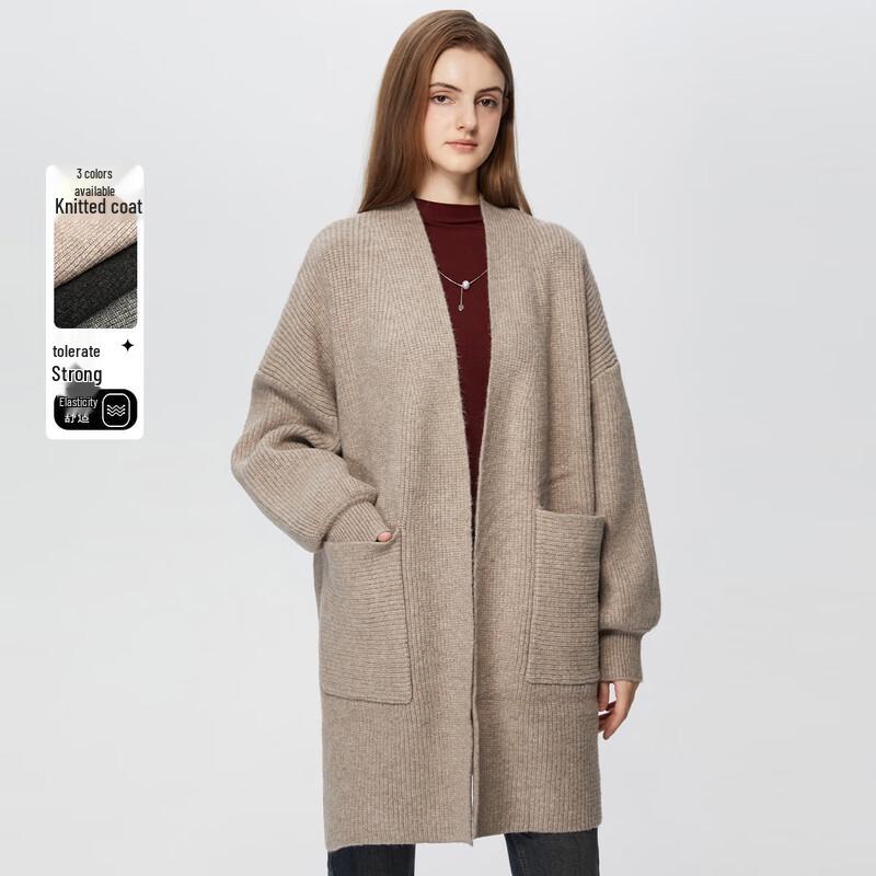 

Женский трикотажный свитер с V-образным вырезом Tatou One Size