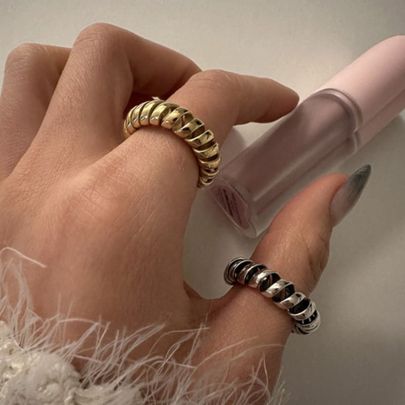 Mosxe [925silver] Spring Ring (2color)