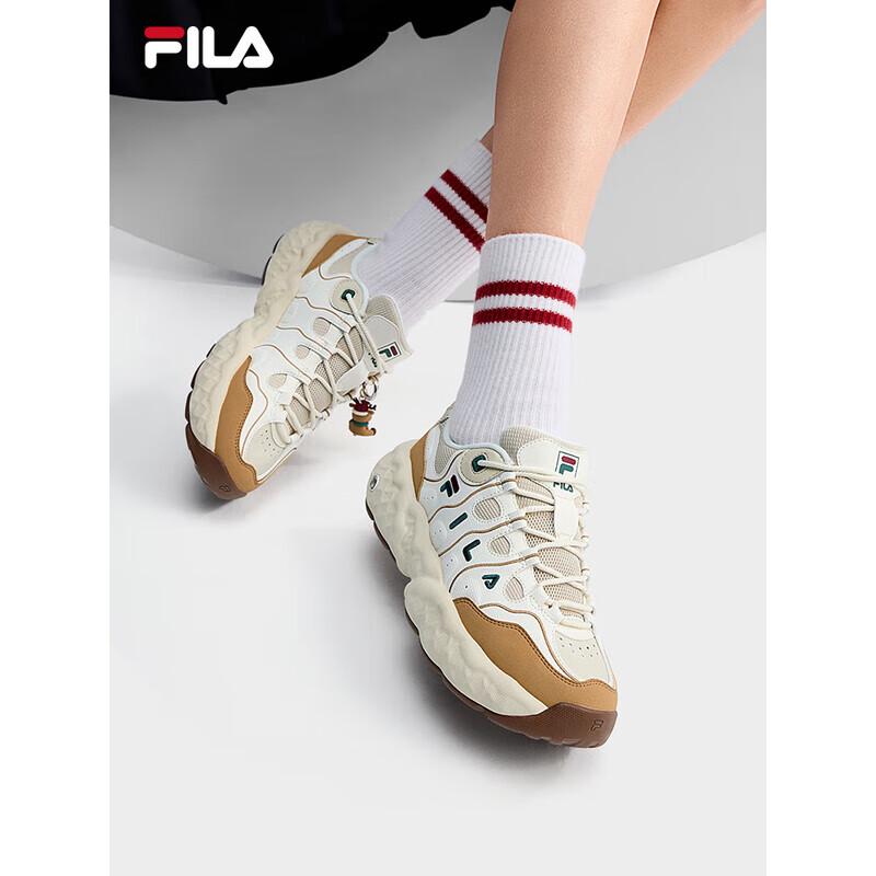 FILA Women s MUFFINXMAS Christmas Edition Dad Shoes S