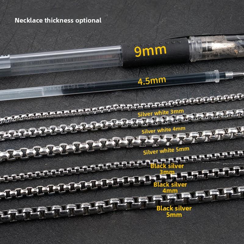 Interlocking Korean Version of Hip-hop Collarbone Chain Trendy Men's Sweater Chain Women's Titanium Steel Necklace Neck Chain Personalized Accessories