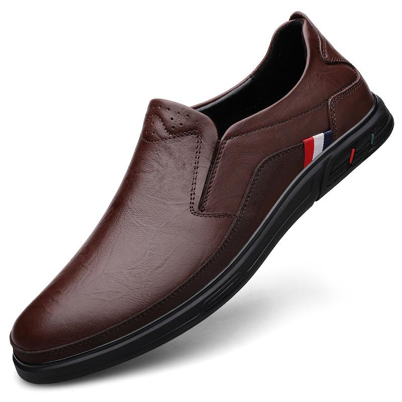 Fashion Handmade Slip on Loafers Elegantes Moccasins Breathable Male Driving Shoes Formal Dress Wedding Shoes Mens Genuine Leather Shoes