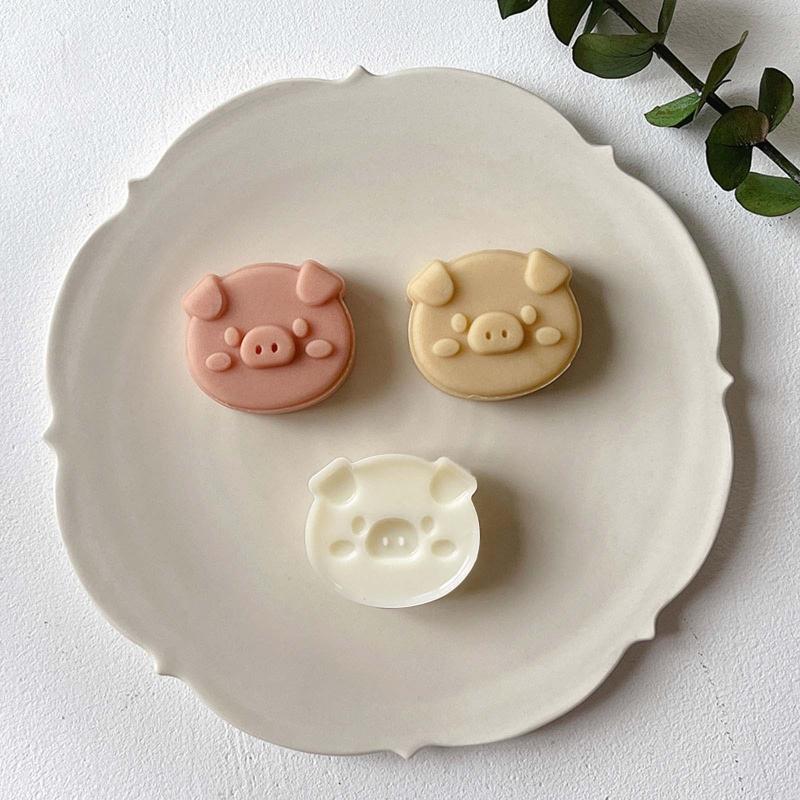 Plastic Material Mooncake Molds Stamp Moon Cake Mould Cartoon Pig Shaped Molds