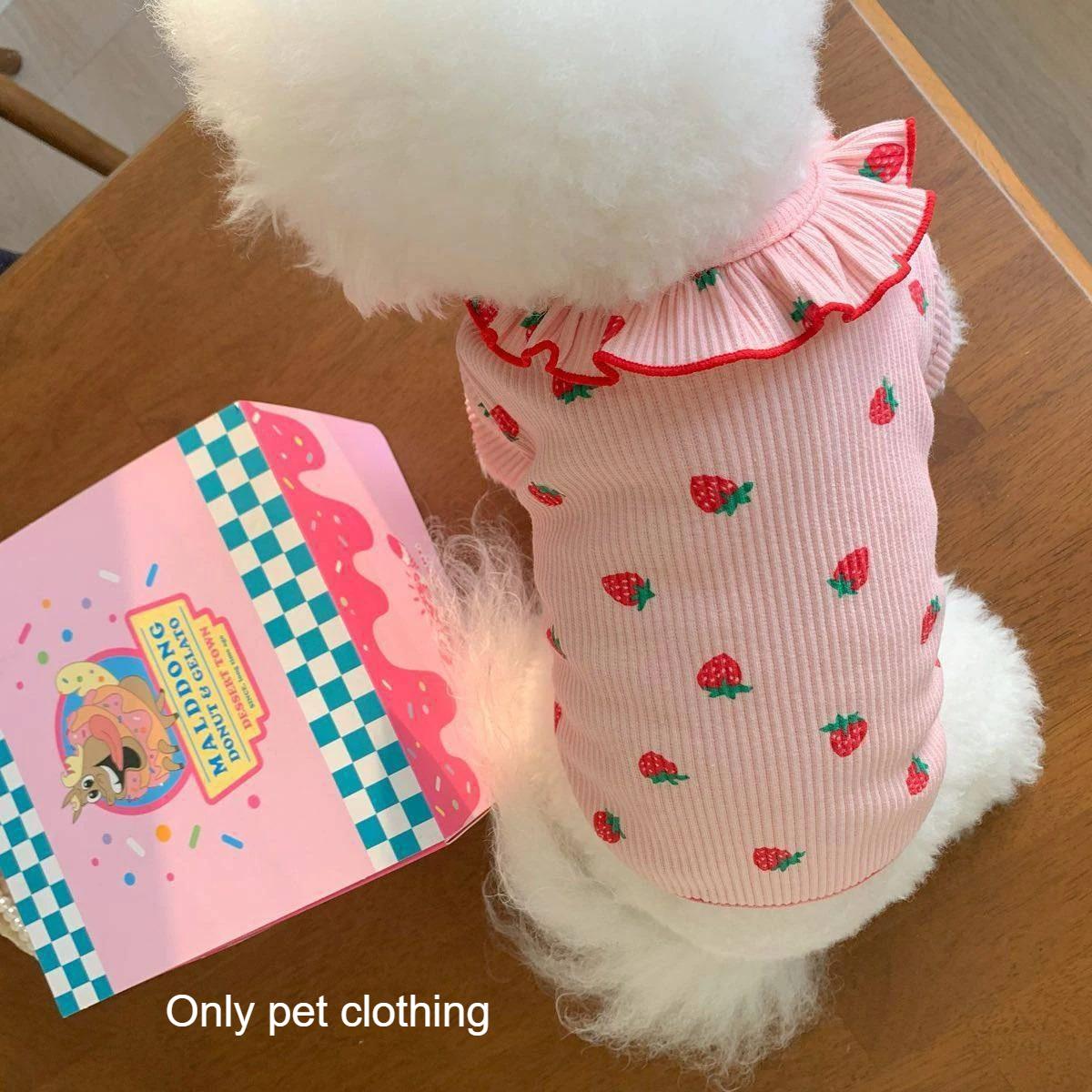 

1pc Pet Strawberry Base Shirt Small Dog Clothing Cat Spring and Autumn Clothing Pet Supplies and Clothing M рожевий