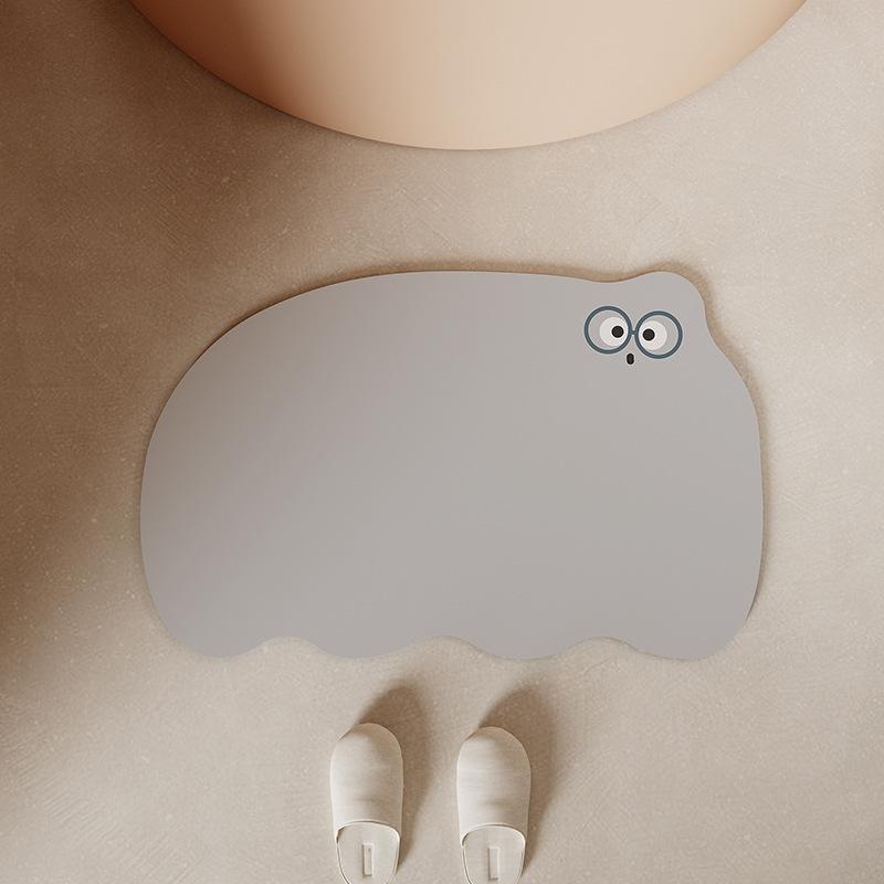 

VIKAMA Simple and Funny Carpet Bathroom Absorbent Non-Slip Mat Soft Diatom Mud Shaped Door Mat Cartoon Home Decorative Foot Mat 40x60cm